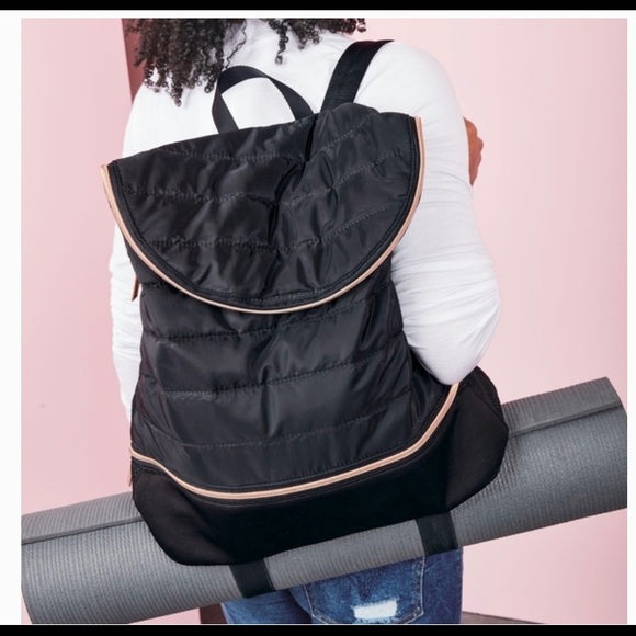 stella & dot crush it backpack